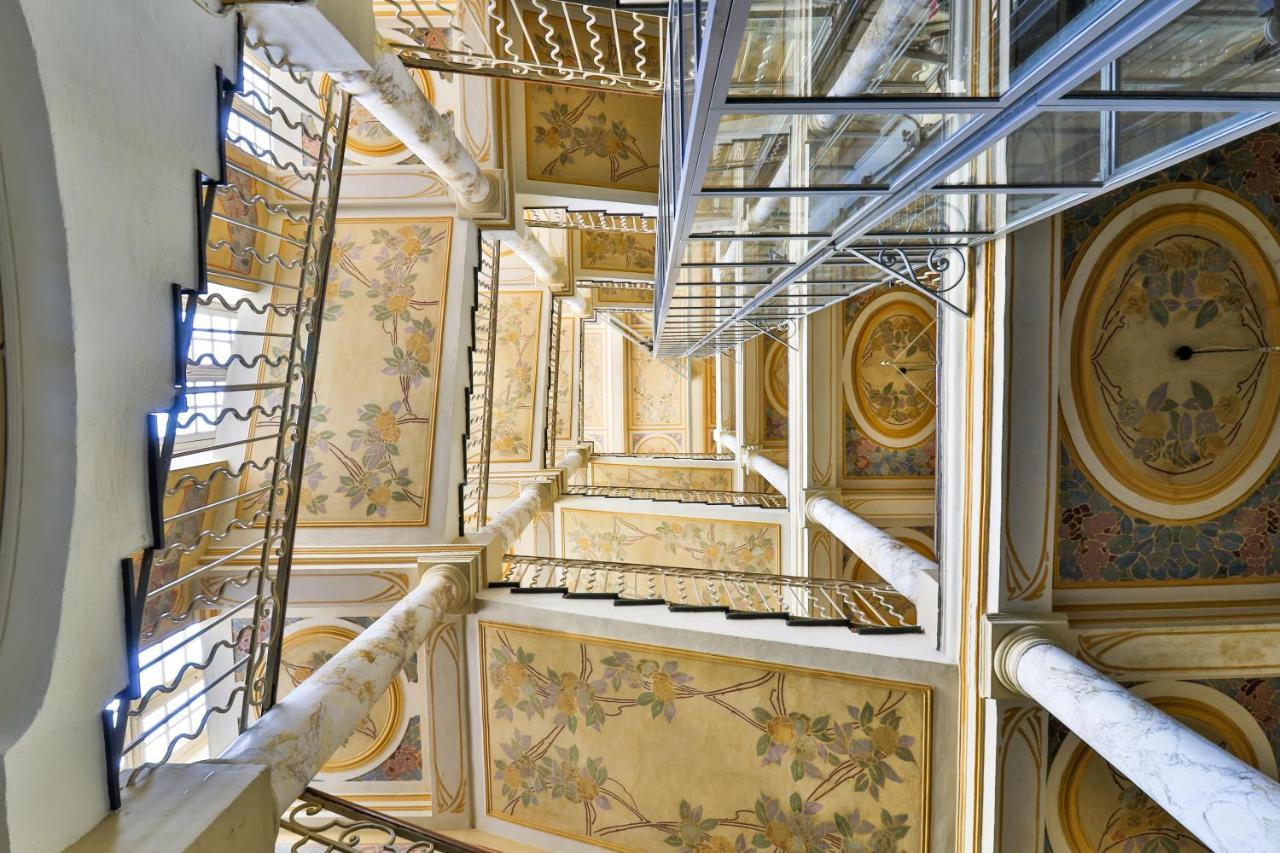 شقة Palais Hongran De Fiana نيس المظهر الخارجي الصورة